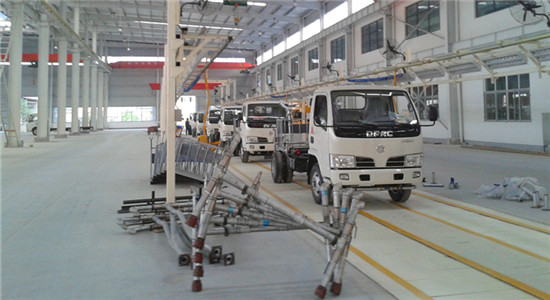 <a href=http://www.sxhuaxiang.cn/ssc target=_blank class=infotextkey>灑水車</a>圖片