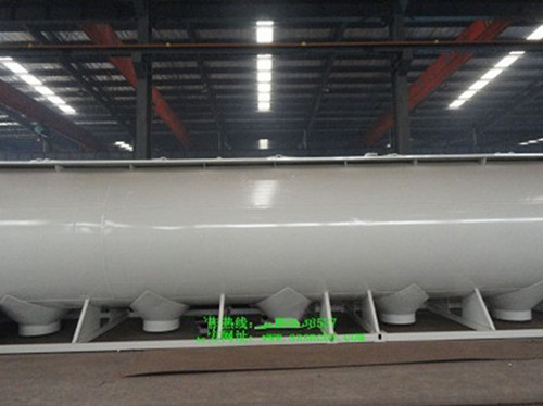 散裝<a href=http://www.sxhuaxiang.cn/siliaoche/ target=_blank class=infotextkey>飼料車</a>廠家-獨立作業式散裝飼料罐