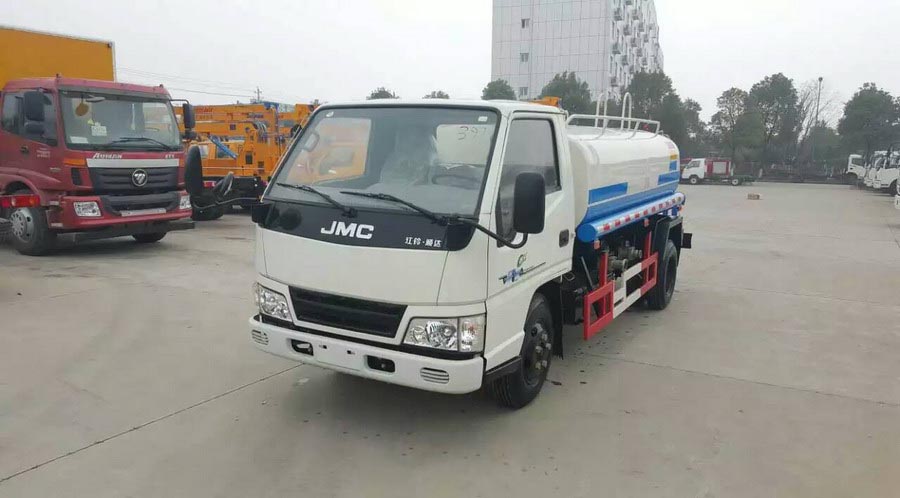 江鈴順達5方<a href=http://www.sxhuaxiang.cn/ssc target=_blank class=infotextkey>灑水車</a>